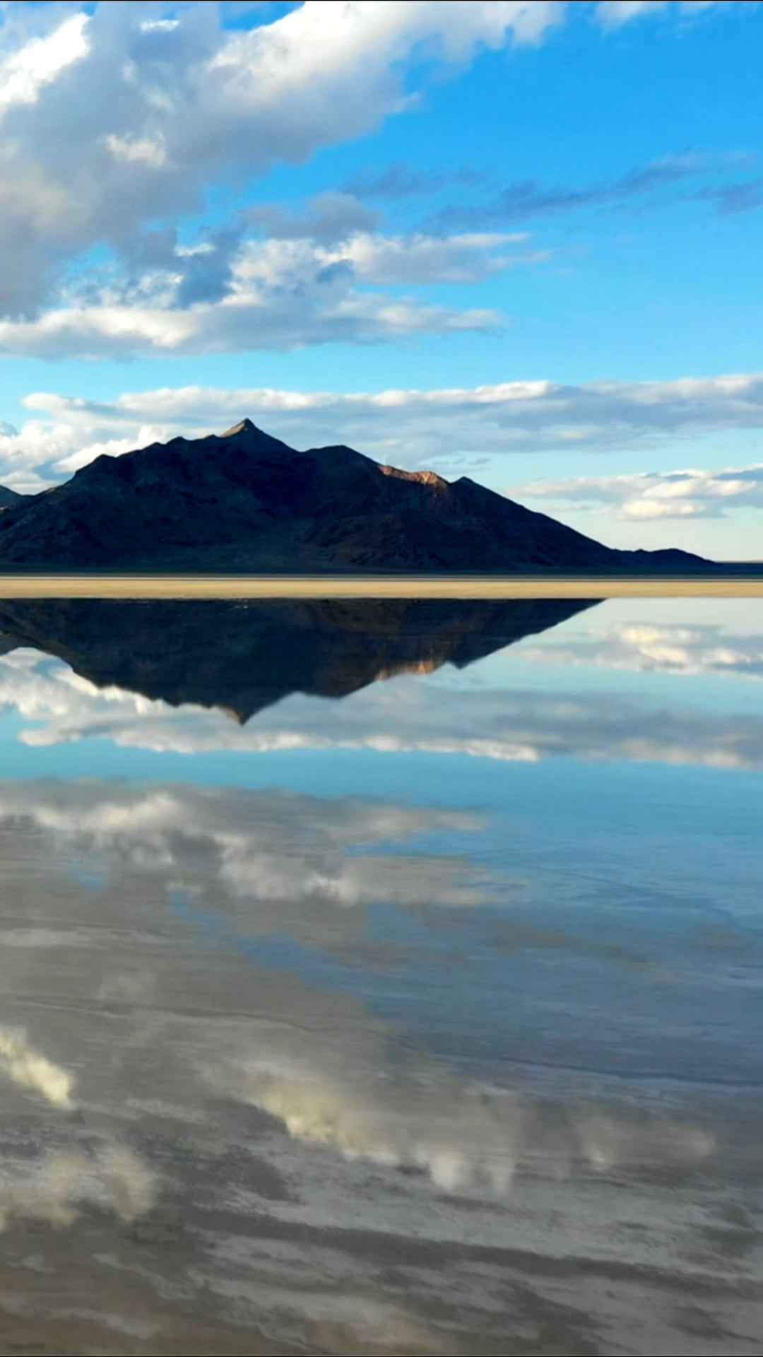 Bonneville Salt Flats: Drone discovers the part of Utah named the ...