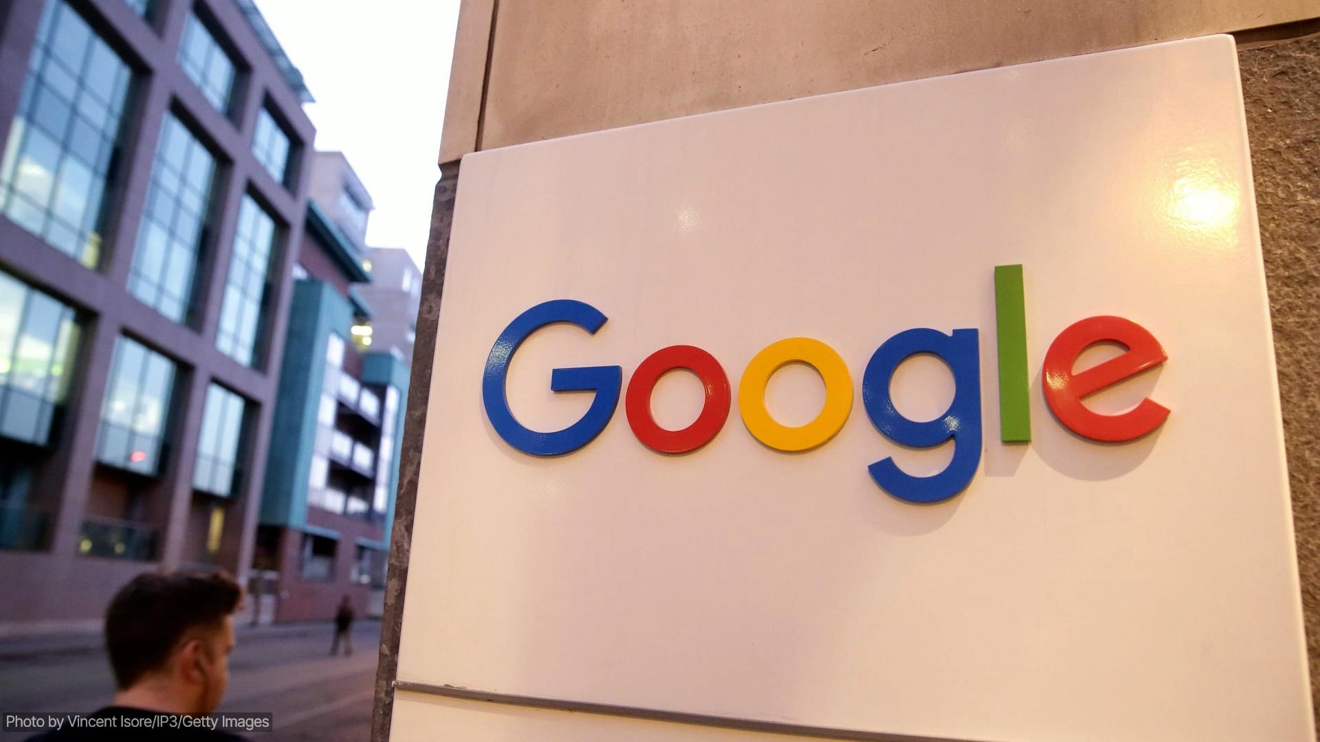 Google fined €403M by Irish data watchdog over location use