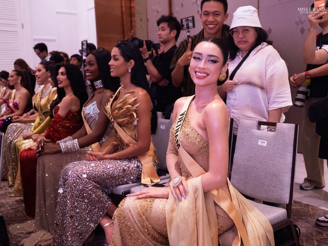 Emoura Phạm mang câu chuyện xây 100 cây cầu dân sinh đến Miss Grand International