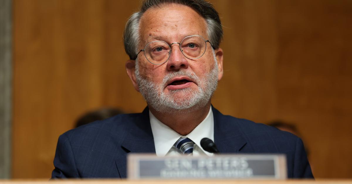 Retiring Michigan Democratic Sen. Gary Peters to lead USC political ...