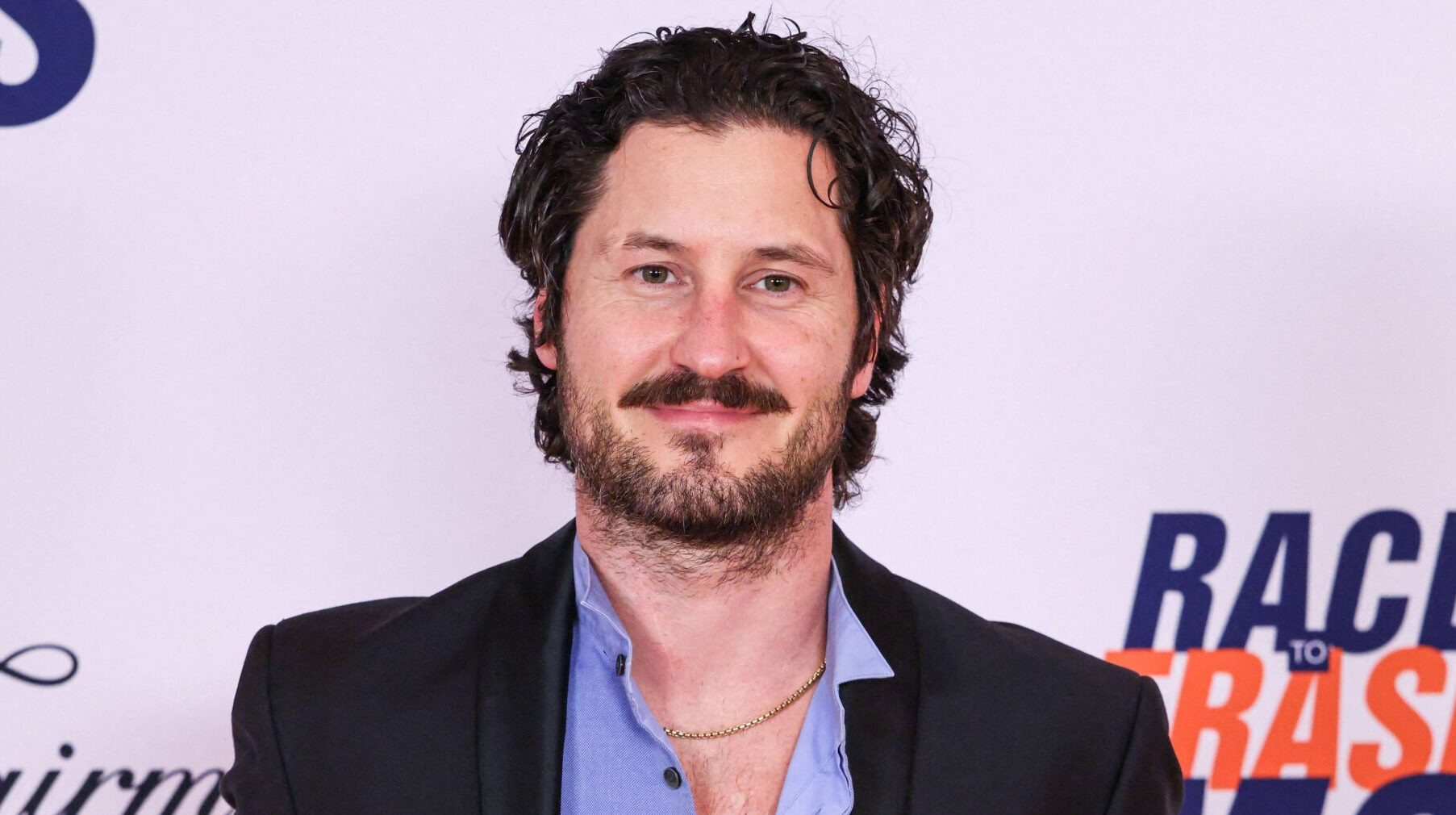 DWTS' Val Chmerkovskiy says he's grateful to Alan Bersten for stepping ...