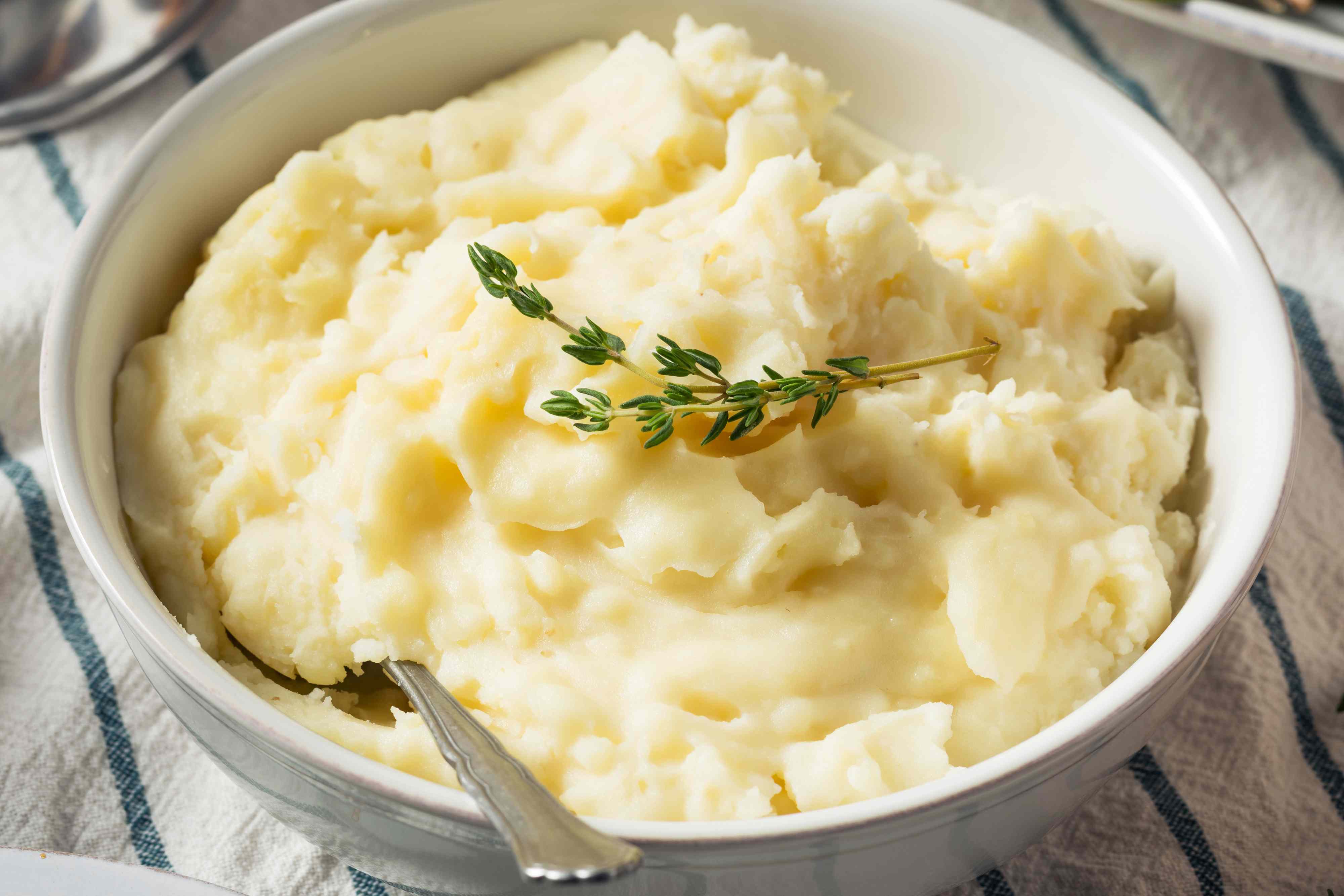 This shortcut will give you gluey, gummy mashed potatoes, a chef warns