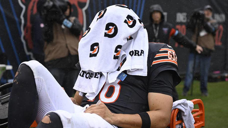 Caleb Williams injury update from Ben Johnson offers hope for Bears QB ...