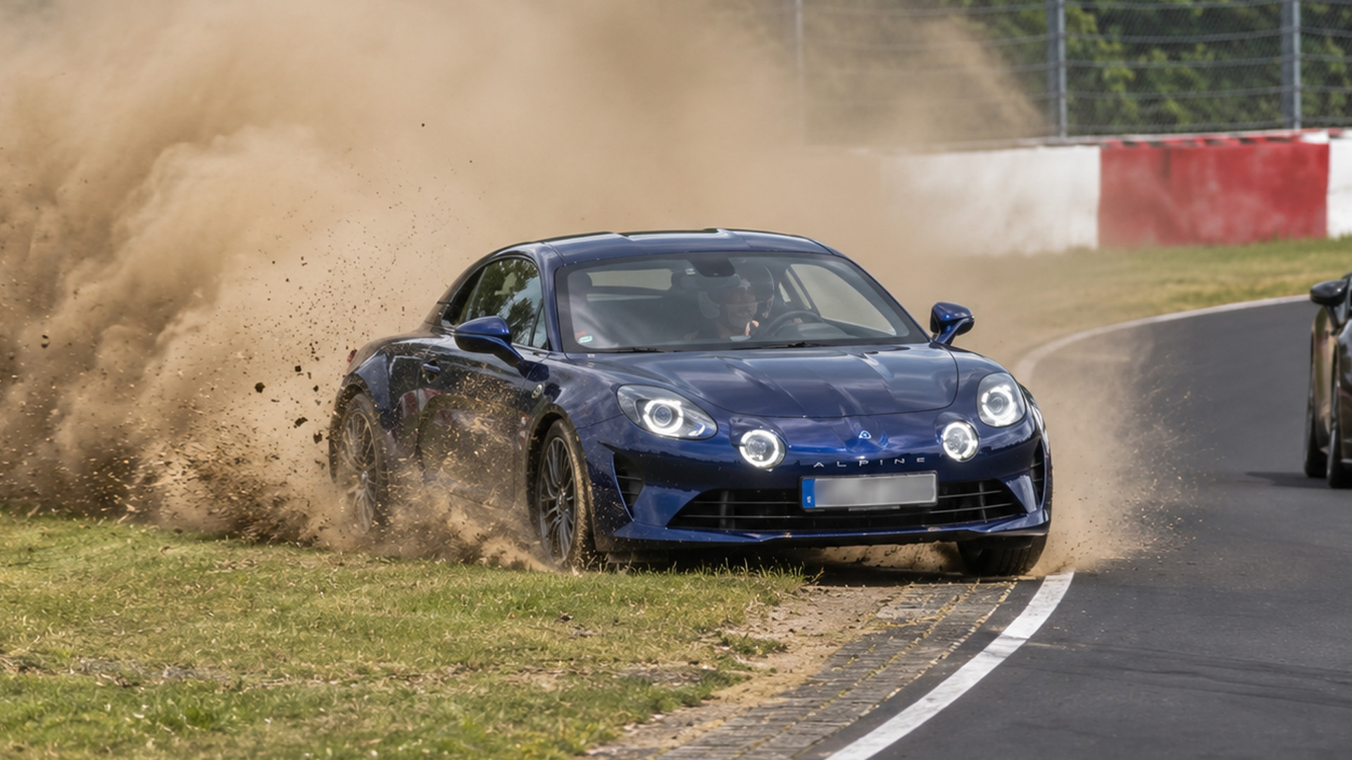 One reckless decision is all it takes to create Nürburgring chaos