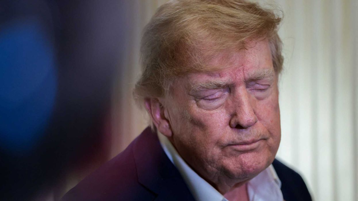 White House insiders quietly reeling after Trump's 'embarrassing' media ...