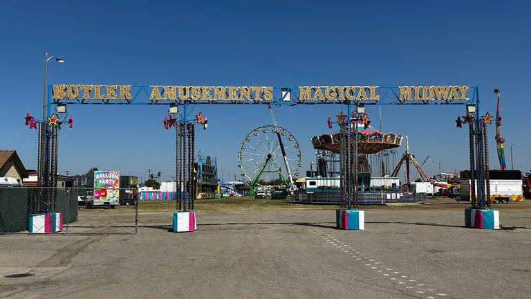 Kern County Fair countdown begins as crews set up rides, midway and ...