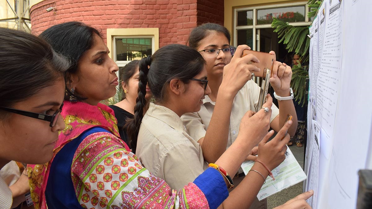 MHT CET exam 2027 likely in December; CET cell to start registrations soon