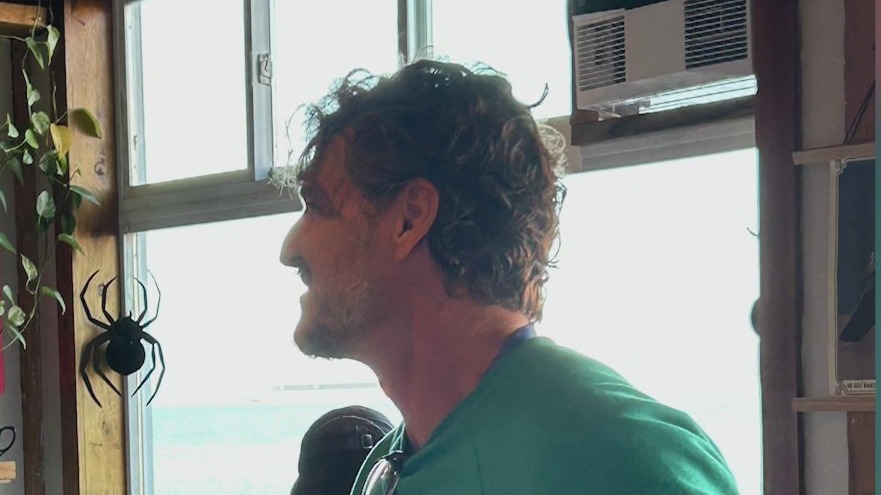 Pedro Pascal makes a stop at this Astoria coffee shop