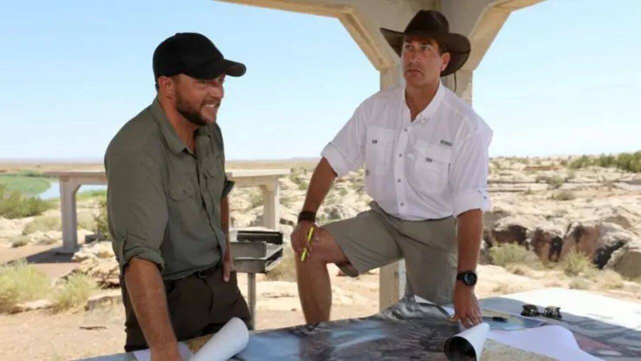 Actor Rob Riggle explores mysteries with archaeologists, from ...