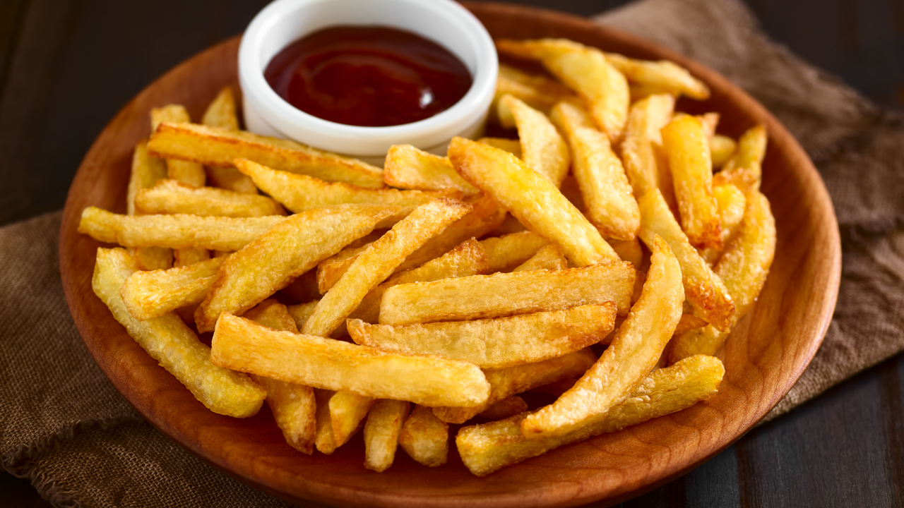 How to make crispy fries without deep frying or an air fryer