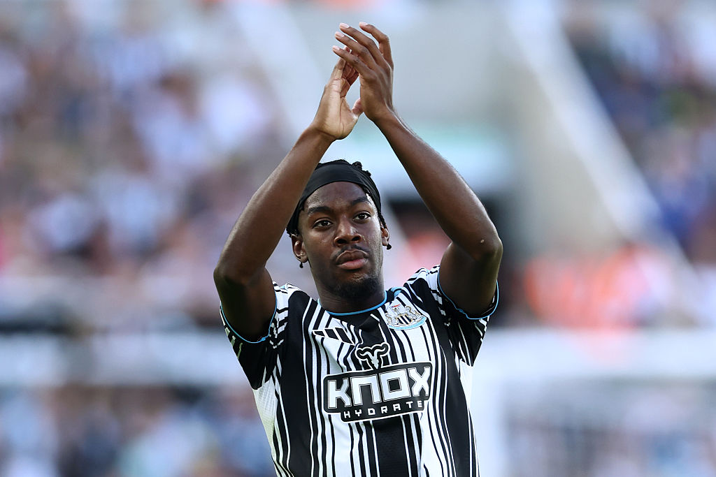 Newcastle United issue official Anthony Elanga injury update amid ...