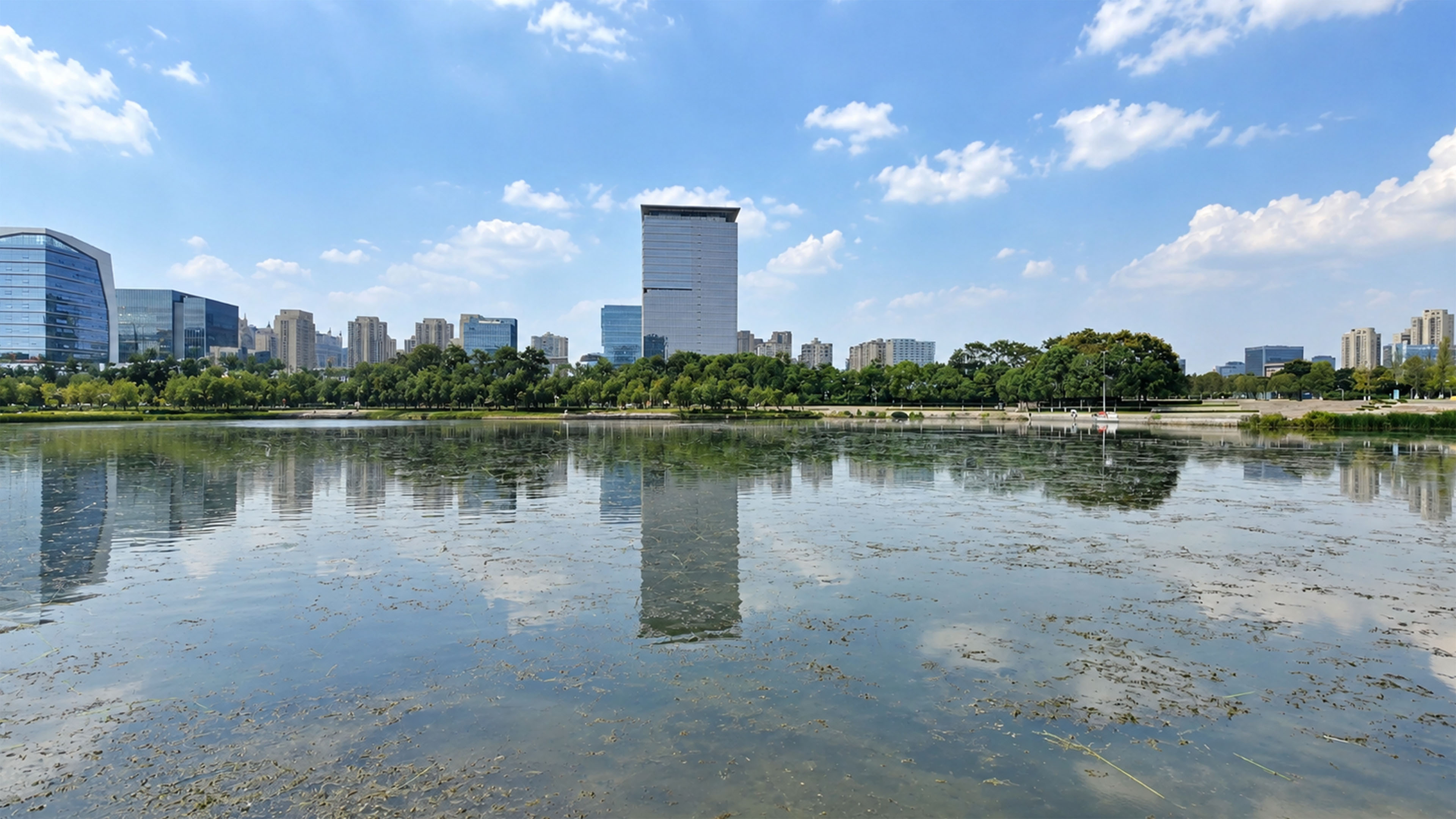 nature-and-modern-architecture-meet-along-this-chinese-urban-waterfront