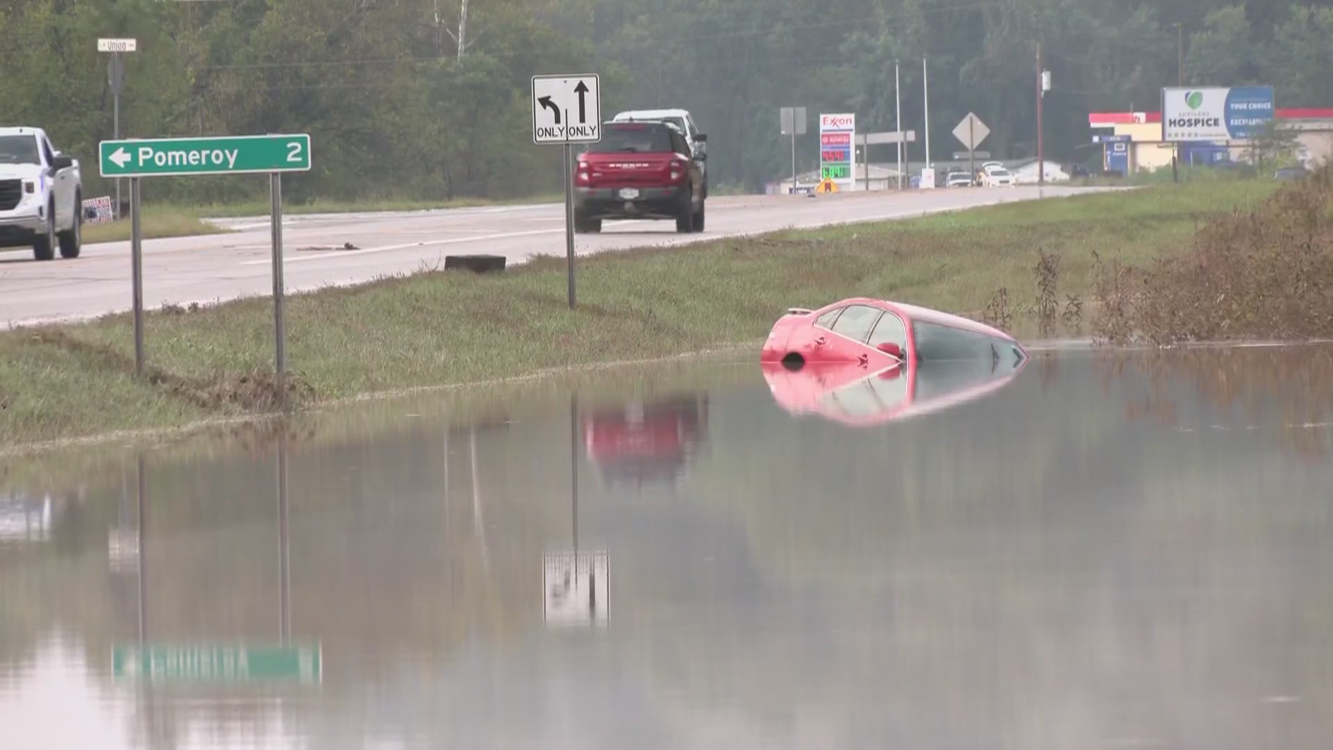 Meigs County neighborhood devastated by flood, 5 rescued by boat