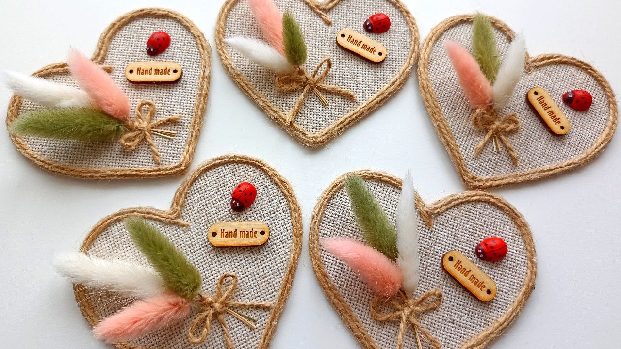 Creative DIY refrigerator magnets made by hand