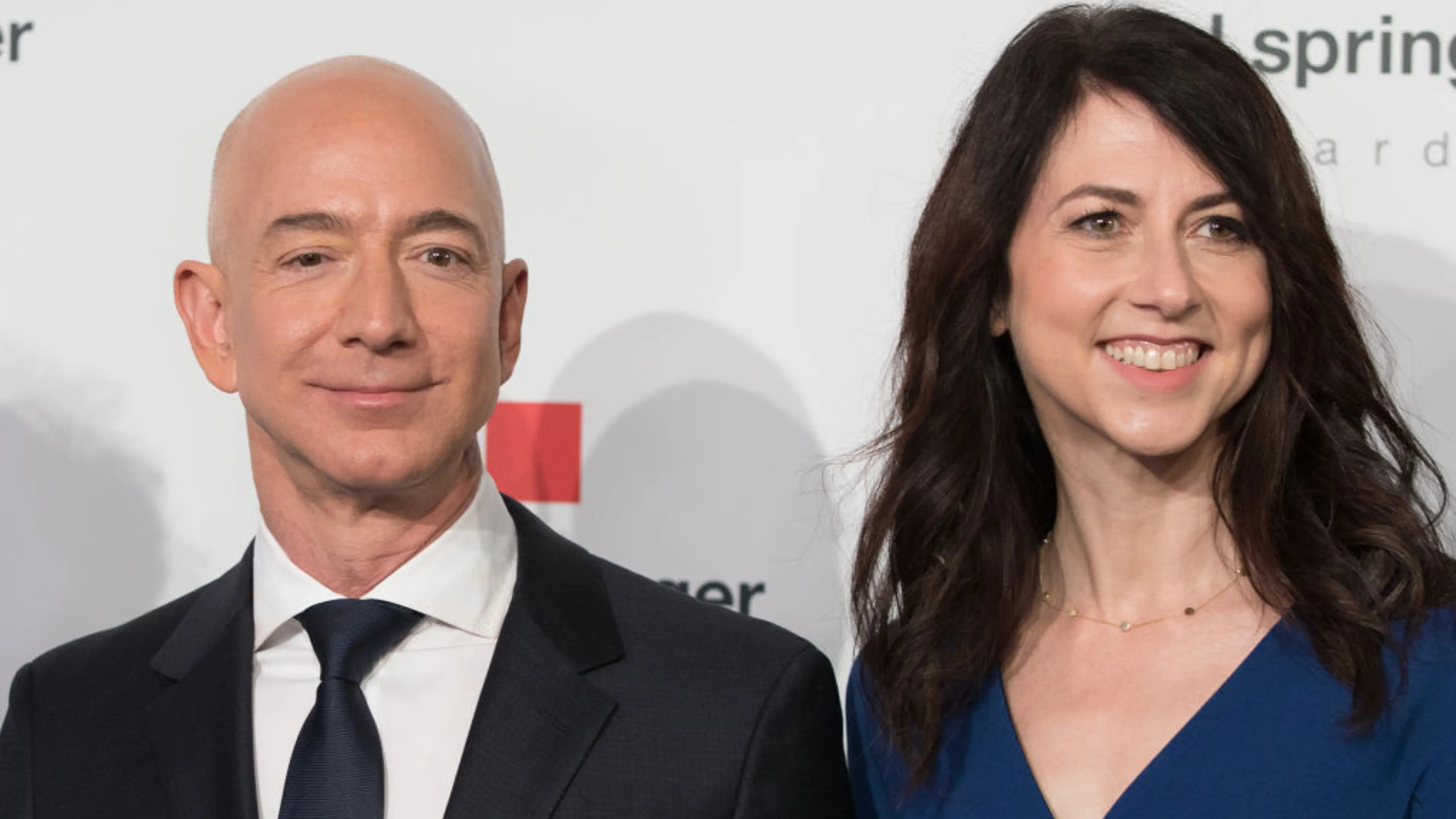 Jeff Bezos has a $200 billion problem nobody wants to talk about