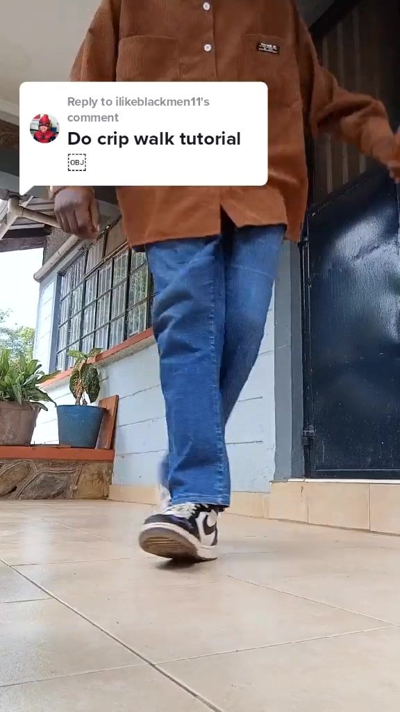 Crip walk tutorial with basic footwork steps