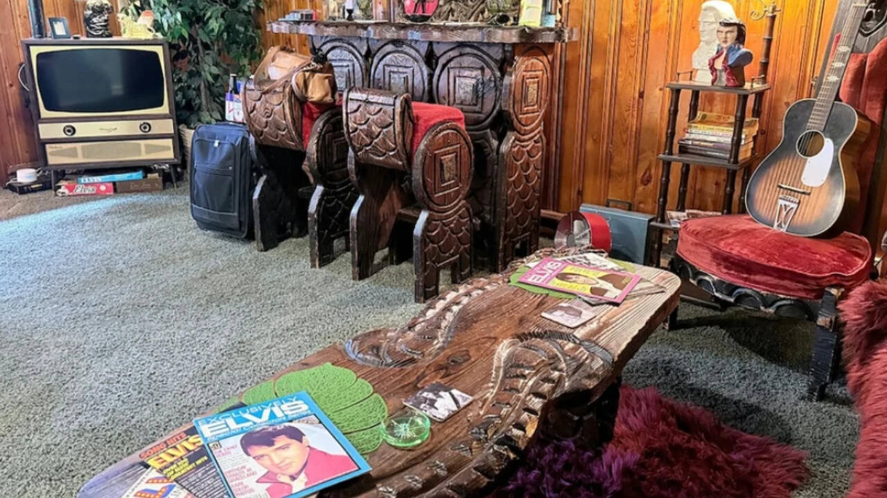 Elvis superfan buys $150K Graceland-inspired home, plans to rent out ...