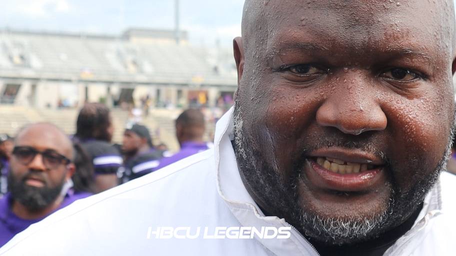 Prairie View A&M coach Tremaine Jackson defends Eric Zachery after SFA ...