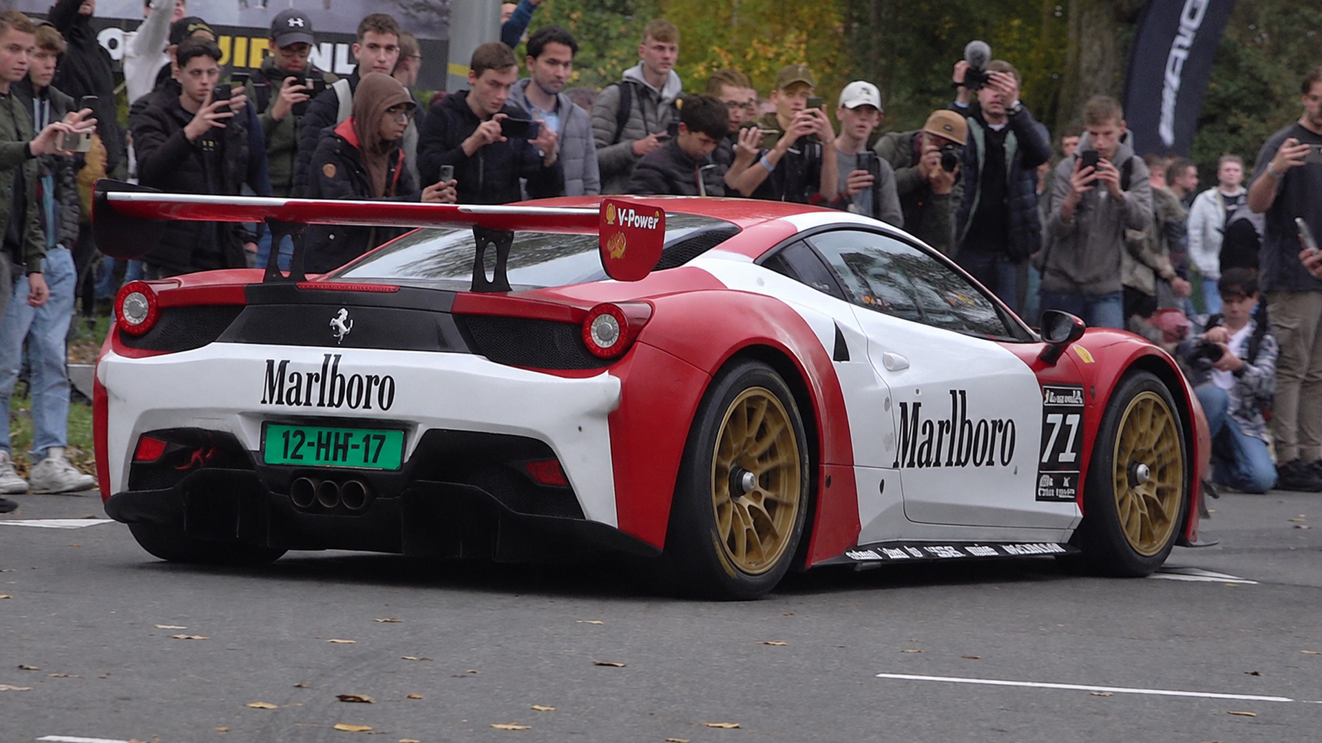 Ferrari 458 race inspired build draws a large crowd