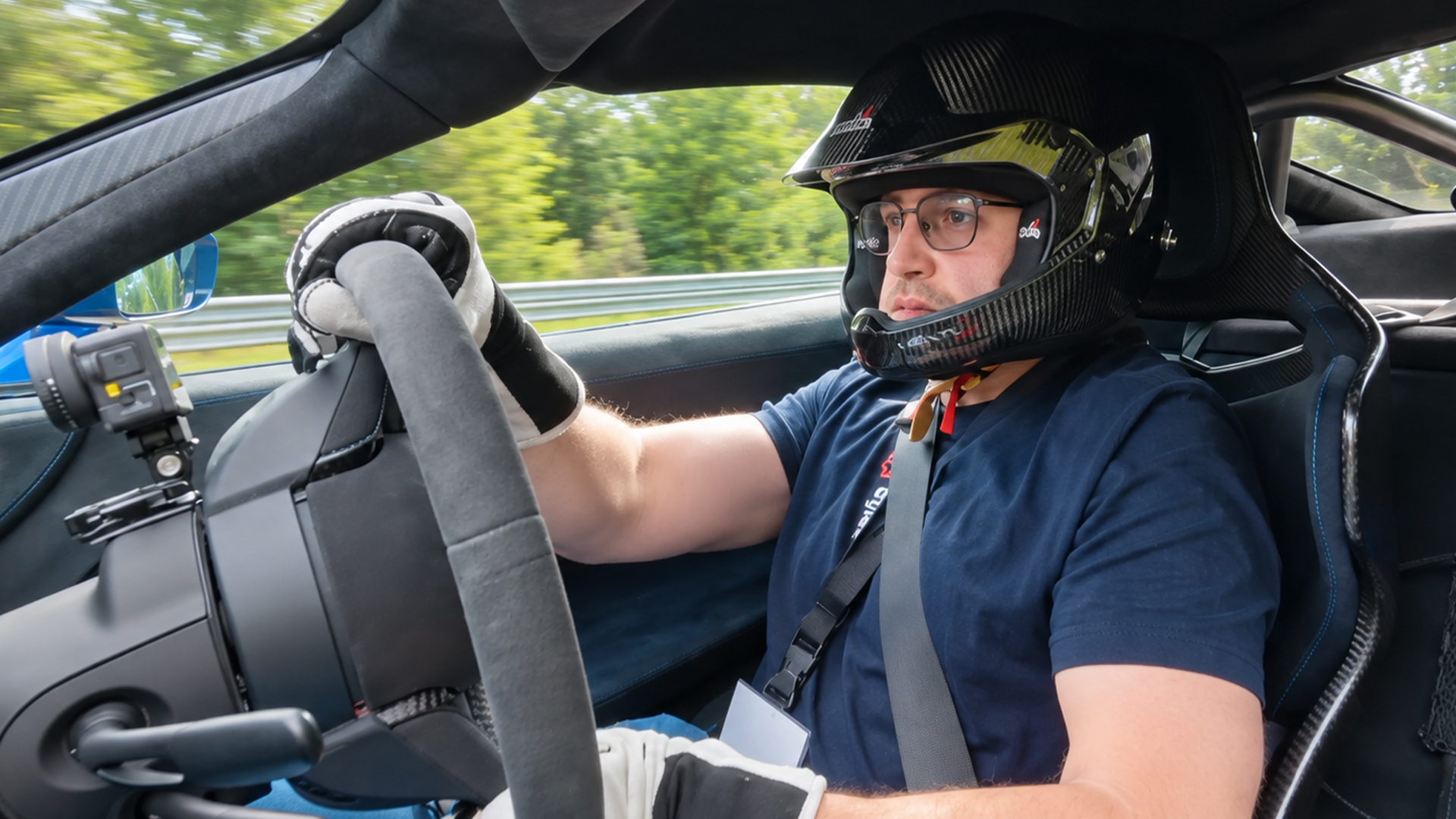 Empty Nürburgring track opens up a flat-out run