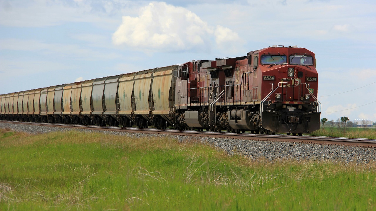 Trump says US negotiating 'massive' potash deal with Belarus to ...