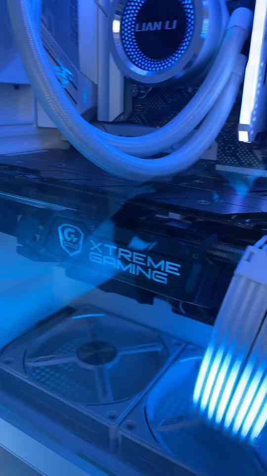 Simple and clean PC setup inspiration