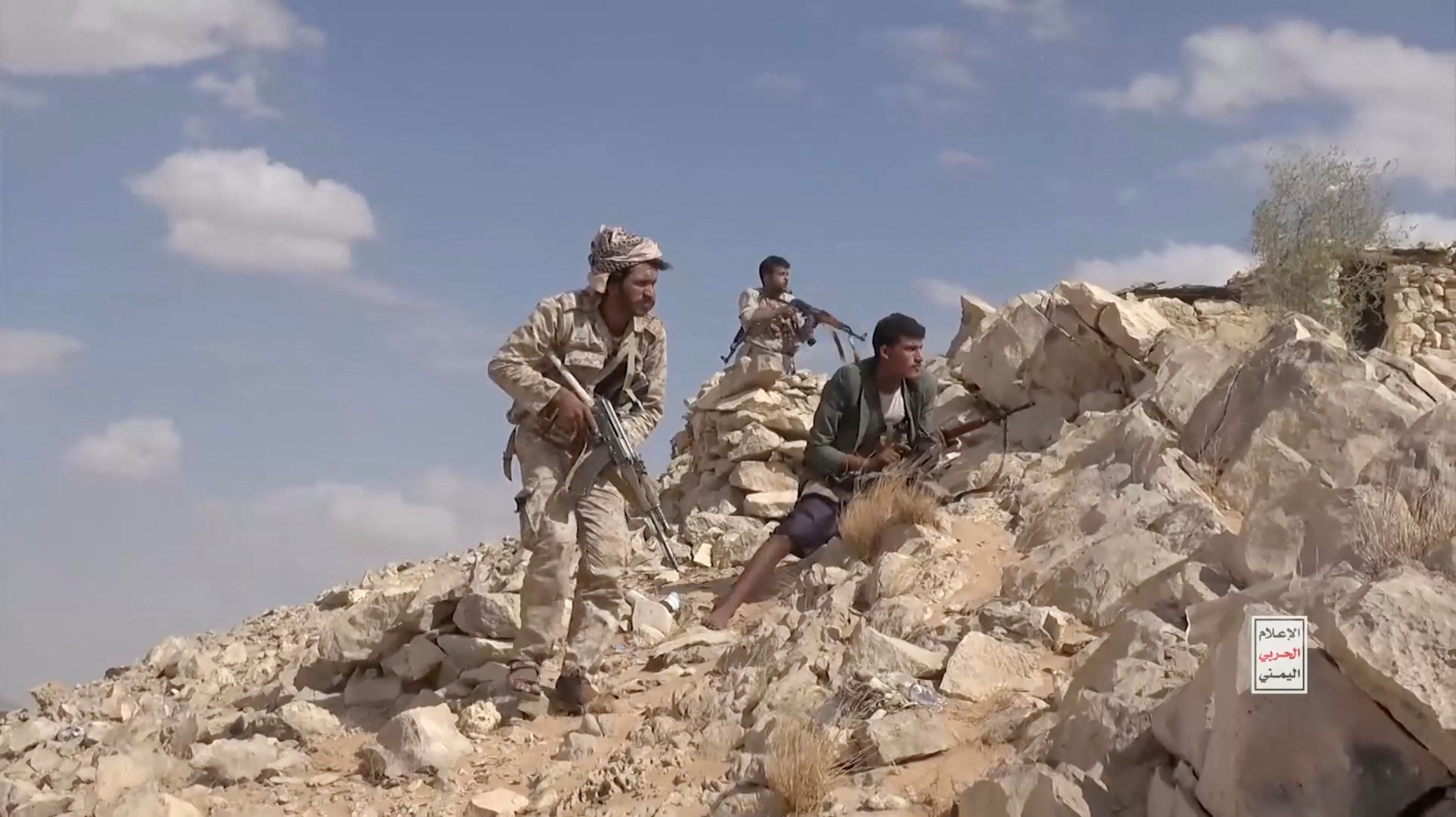 houthis-seek-to-control-strategic-kahboub-mountain-range-near-yemen-s-taiz