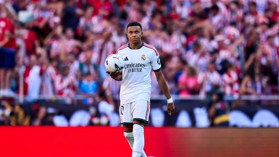 Los aficionados del Real Madrid tienen todo el derecho a estar furiosos con Kylian Mbappé en este momento.