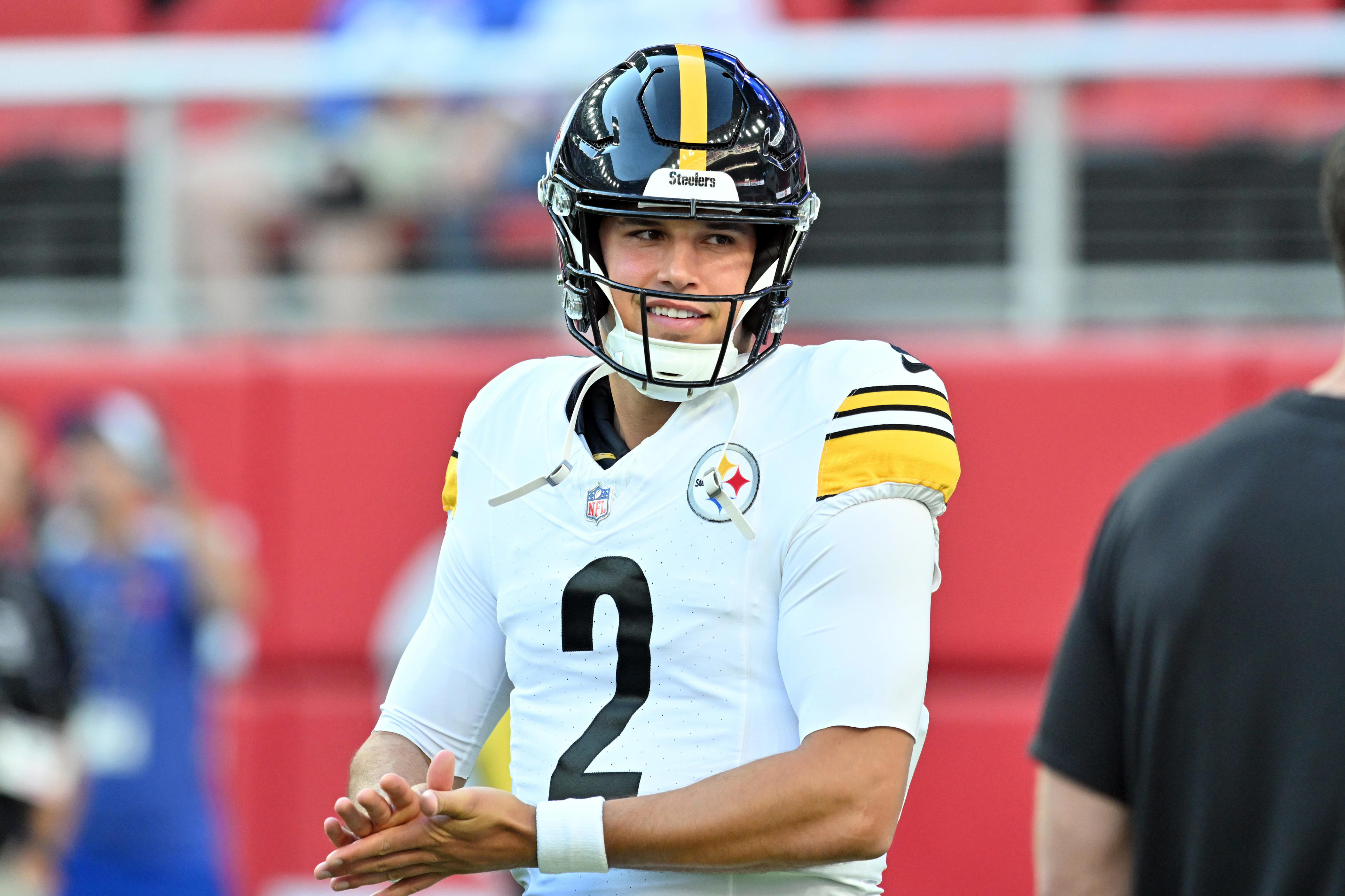 Steelers have perfect trade candidate as NFL quarterback injuries pile up