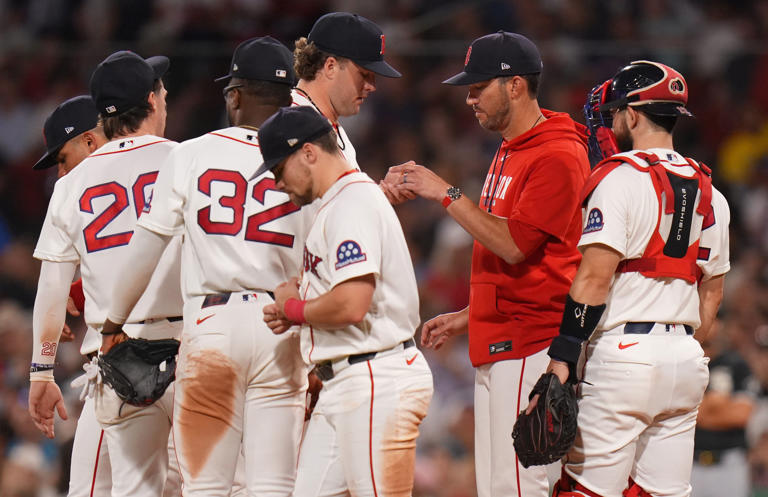 Weather makes changes to Red Sox' final regular season series