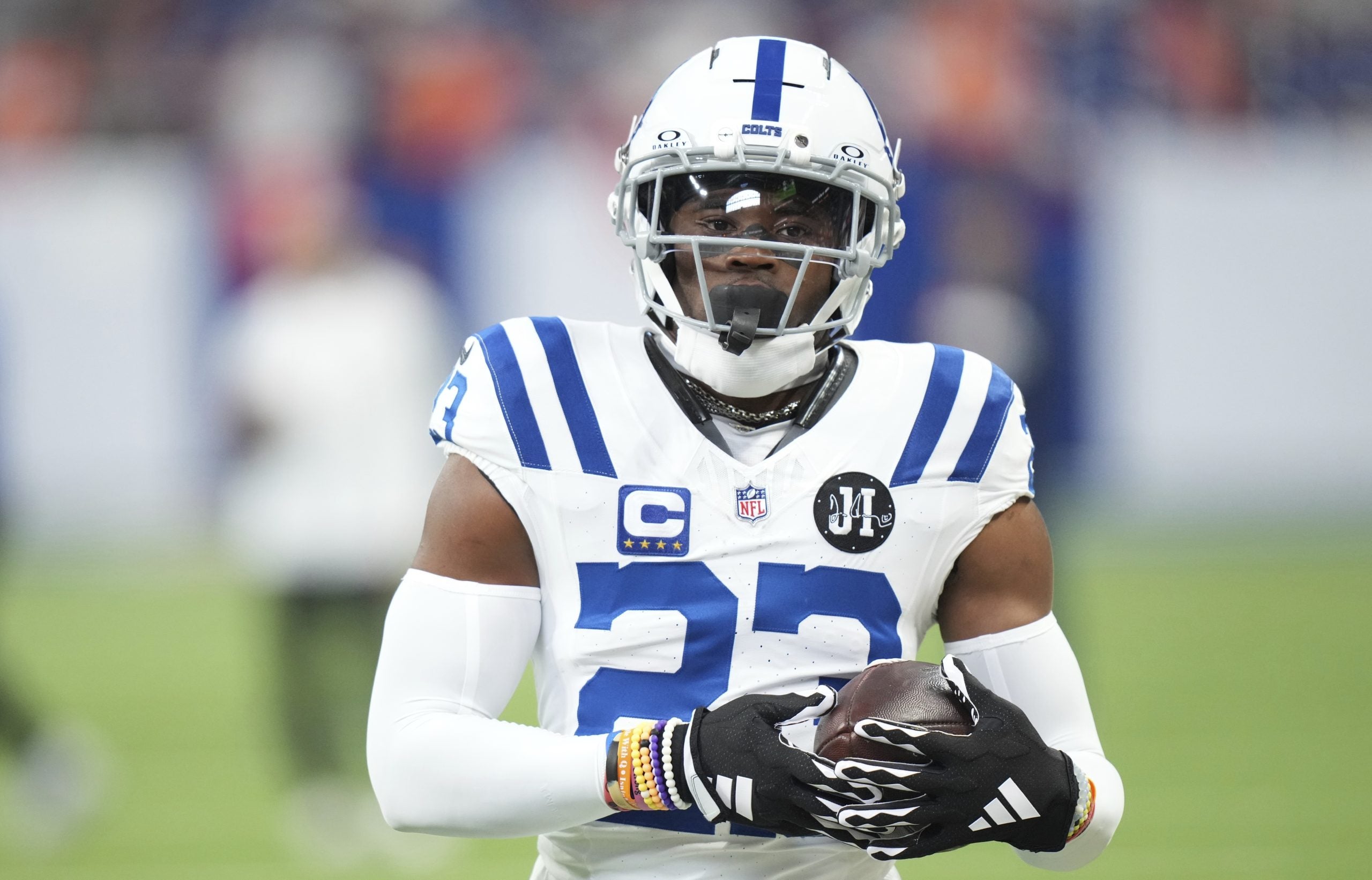 Former Colts Pro Bowler Kenny Moore reportedly signing with Eagles