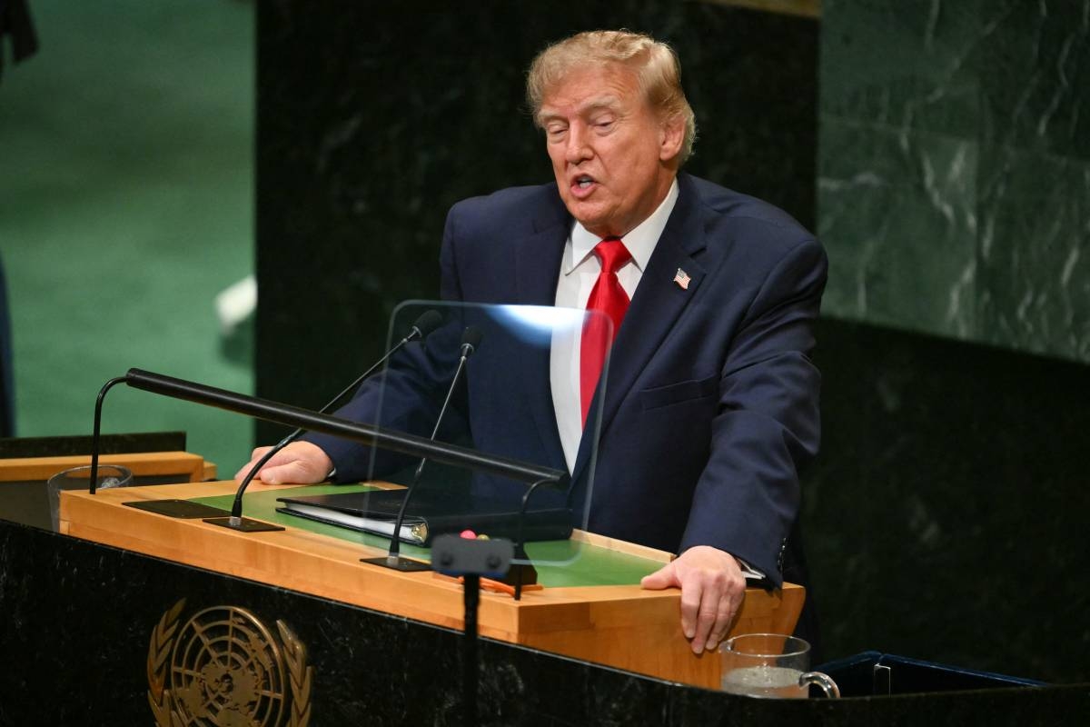 Trump at UN calls for all countries to quit ICC