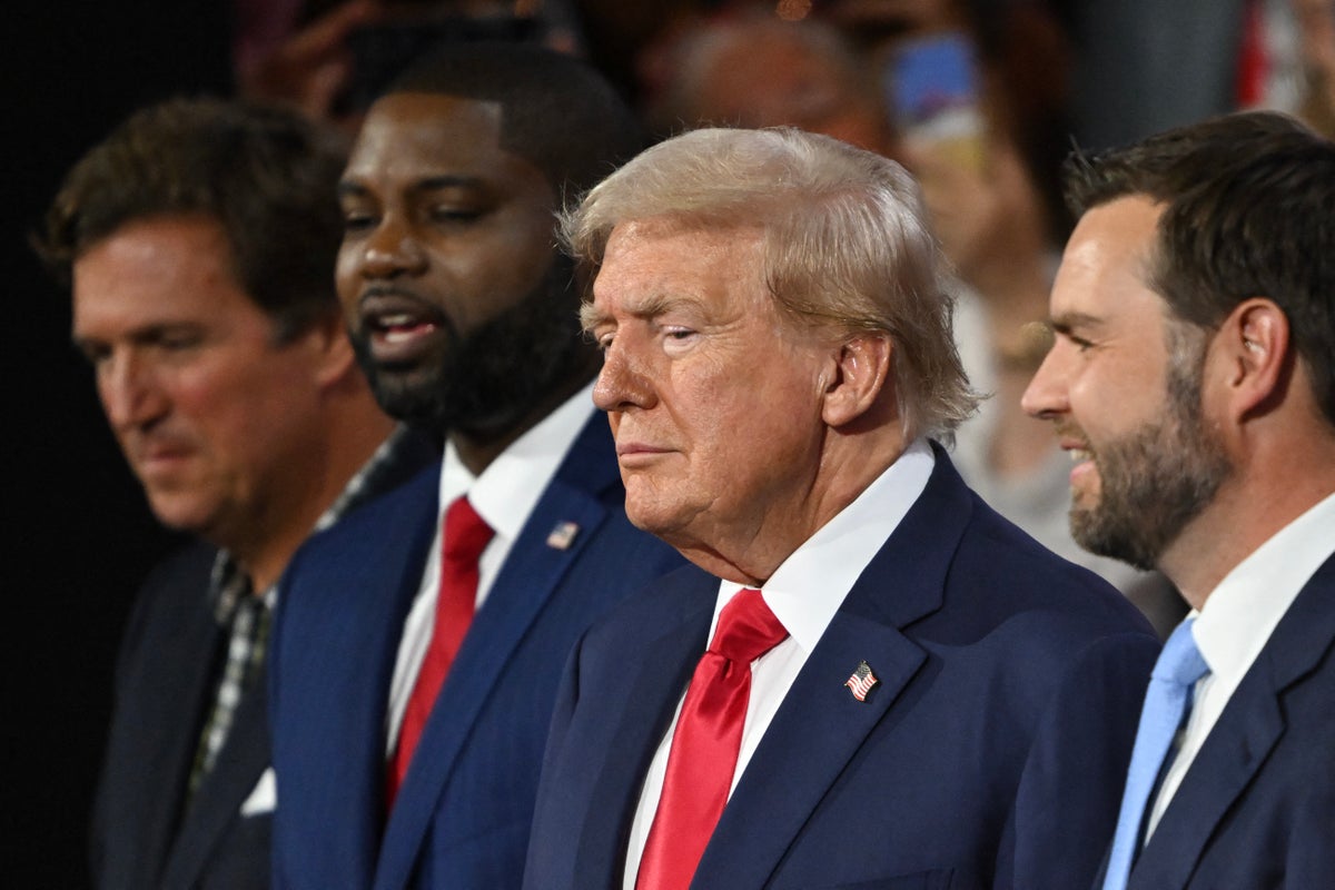 Byron Donalds wipes all references to Trump on campaign website