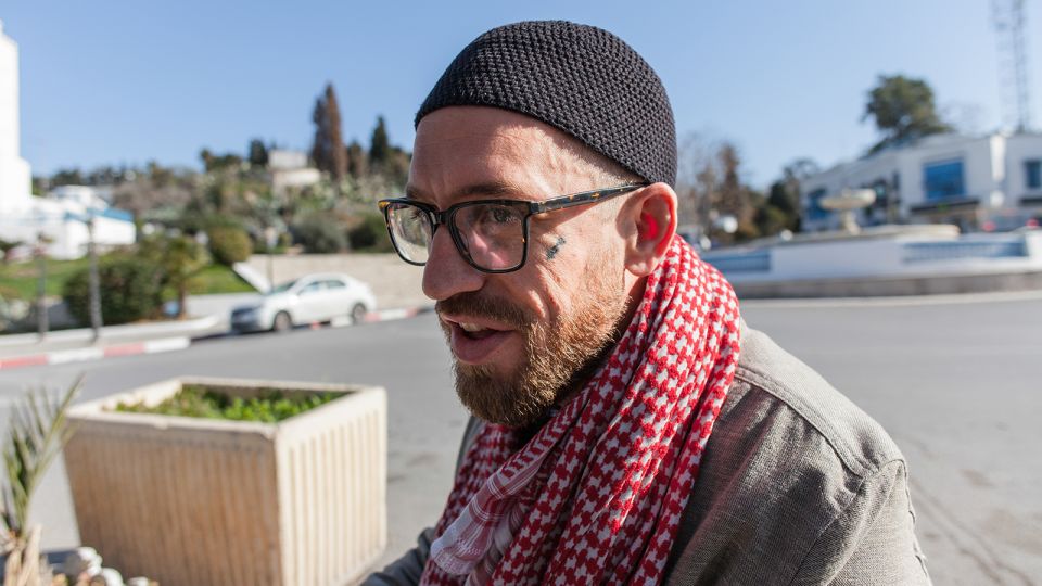 Spain clears way for US extradition case against millionaire activist