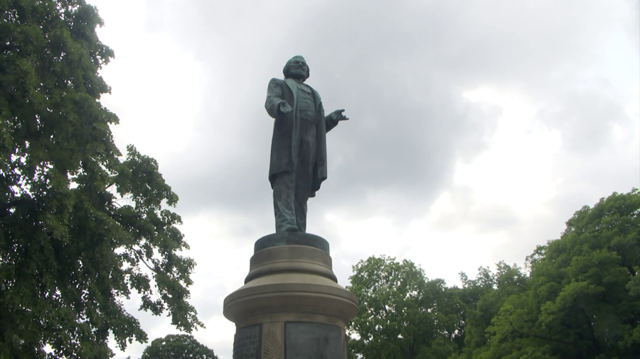Walk with me: Rochester tradition honors Frederick Douglass 127 years later