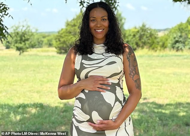 Surrogate mom's bid for Supreme Court fight for custody tossed by judge ...
