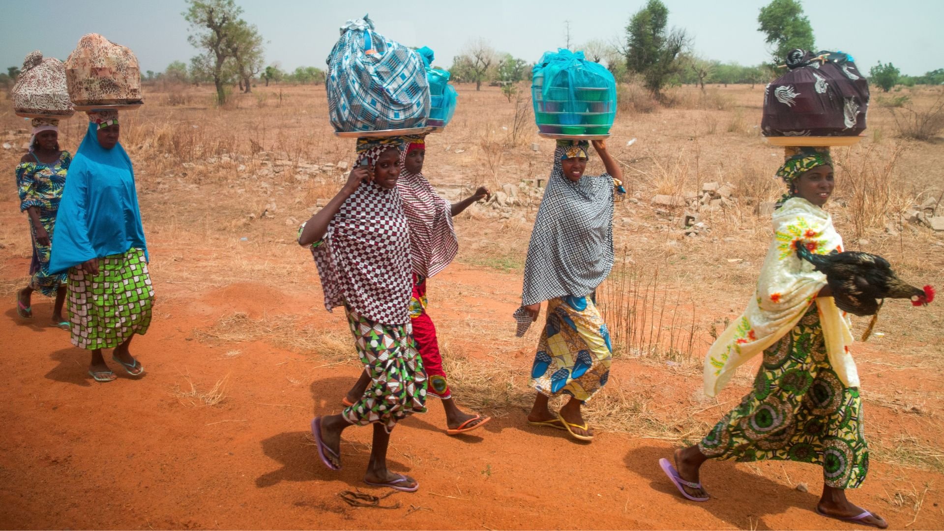 Thousands flee homes in Far North Cameroon after armed group raid kills 14