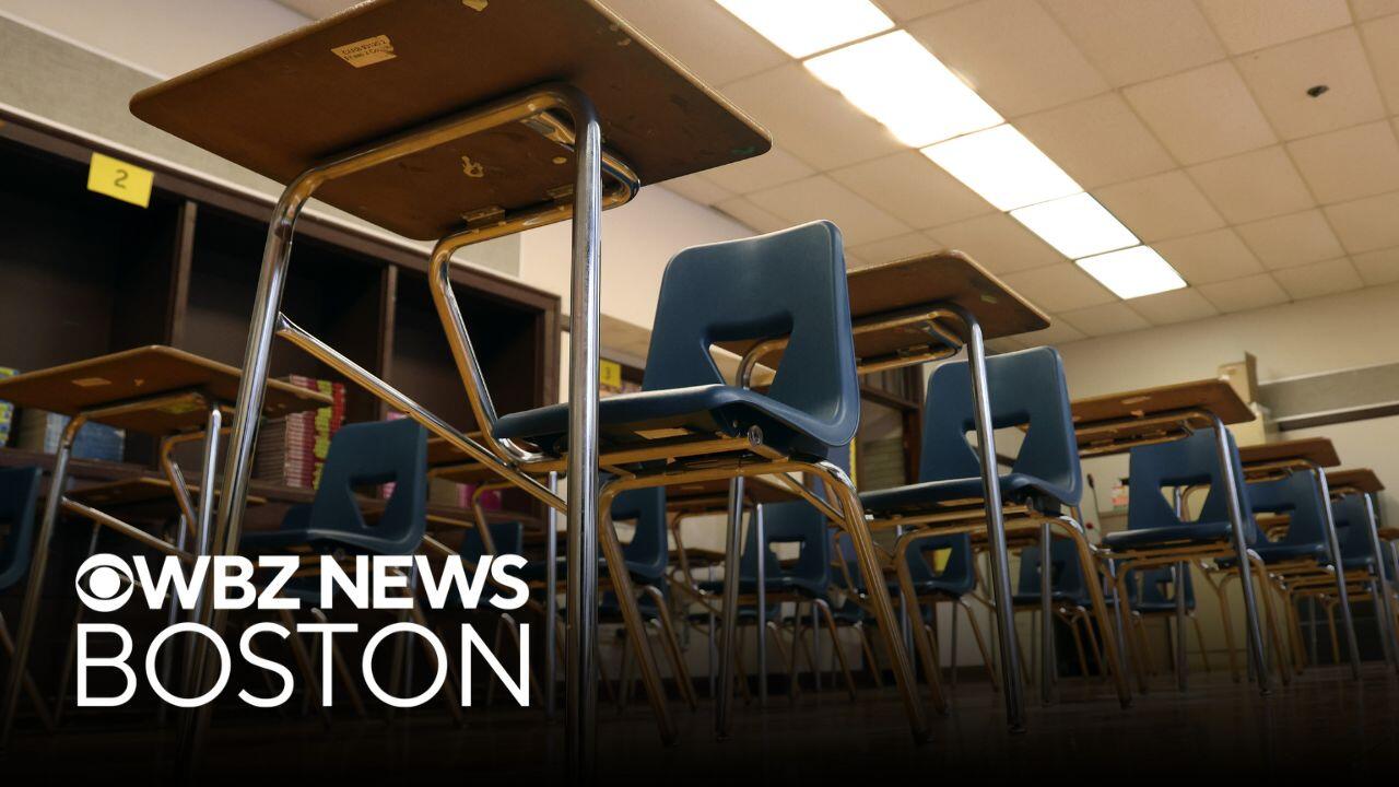 Mass. MCAS scores drop in English and language arts