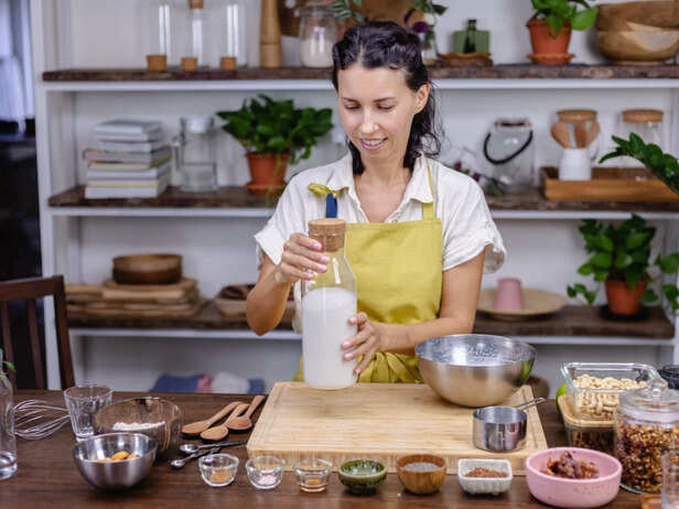 7 ingredients behind this viral hair growth drink