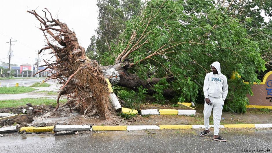 El Nino explained: How the weather pattern affects hurricanes and ...
