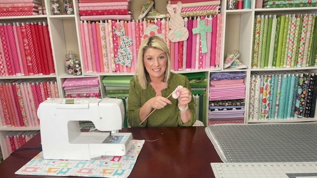 How this adorable tooth fairy pillow comes together
