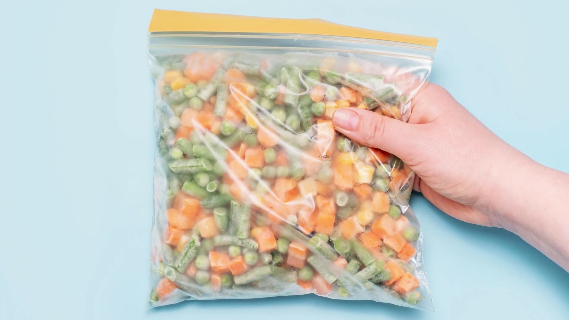 Is storing food in plastic bags bad for your health?