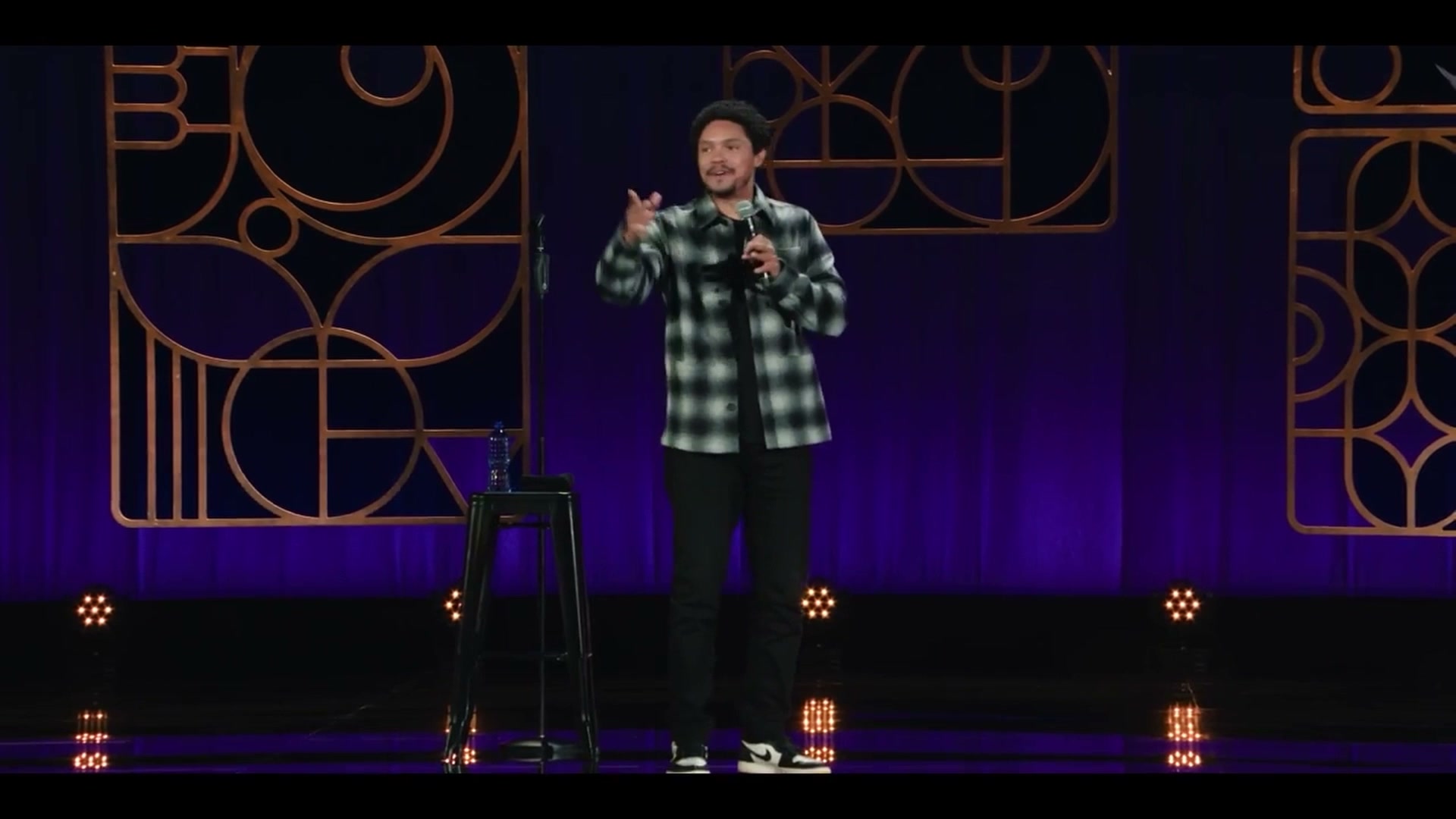Trevor Noah reveals the unbelievable reality of South Africa's daily ...