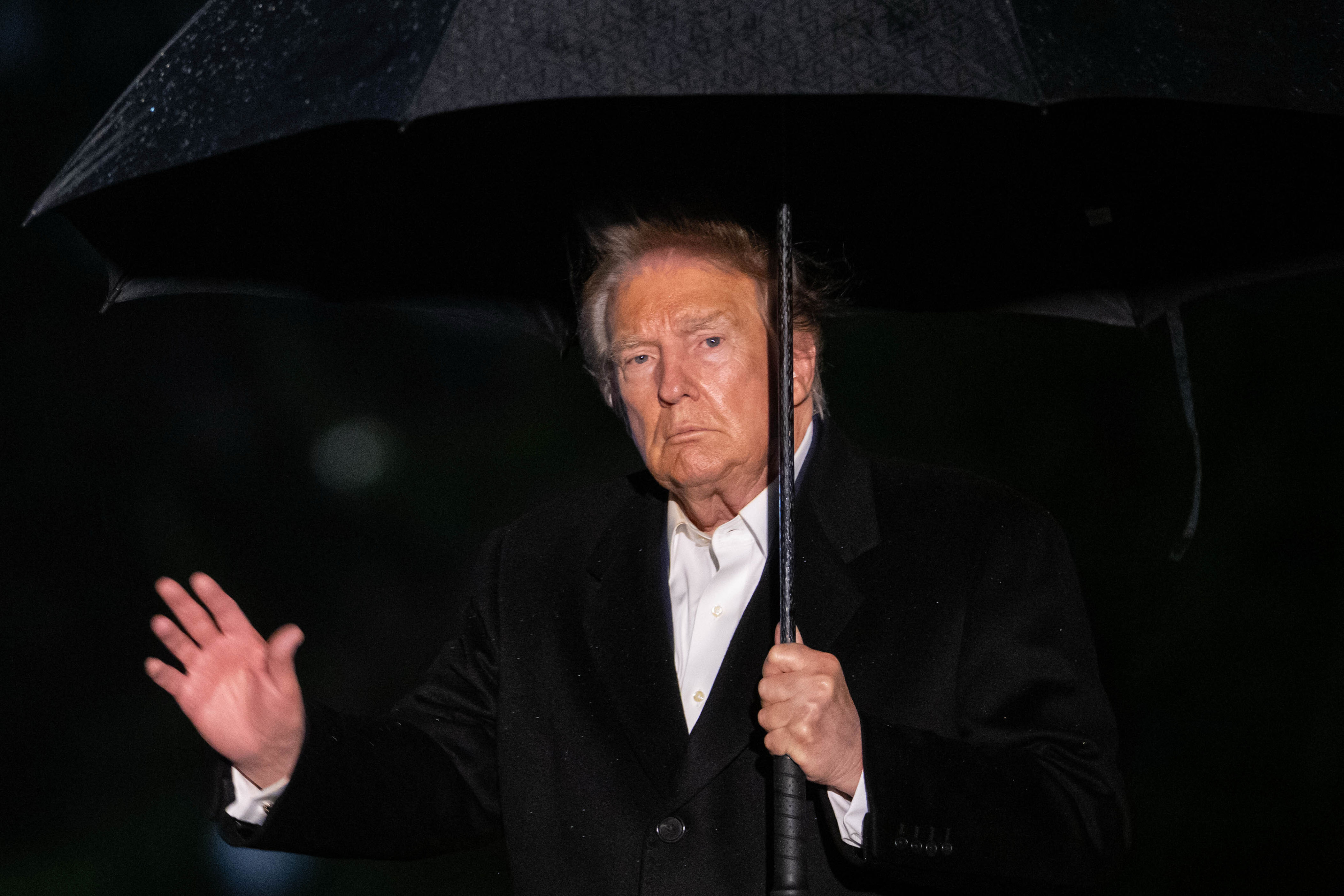 Zwitsers model dat Trump van verkrachting beschuldigde, vreest voor ...