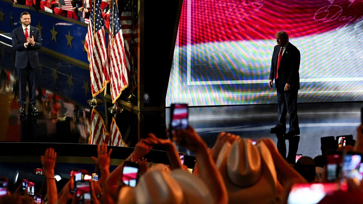 Dam breaks as Republicans hit 'panic button' to distance themselves ...