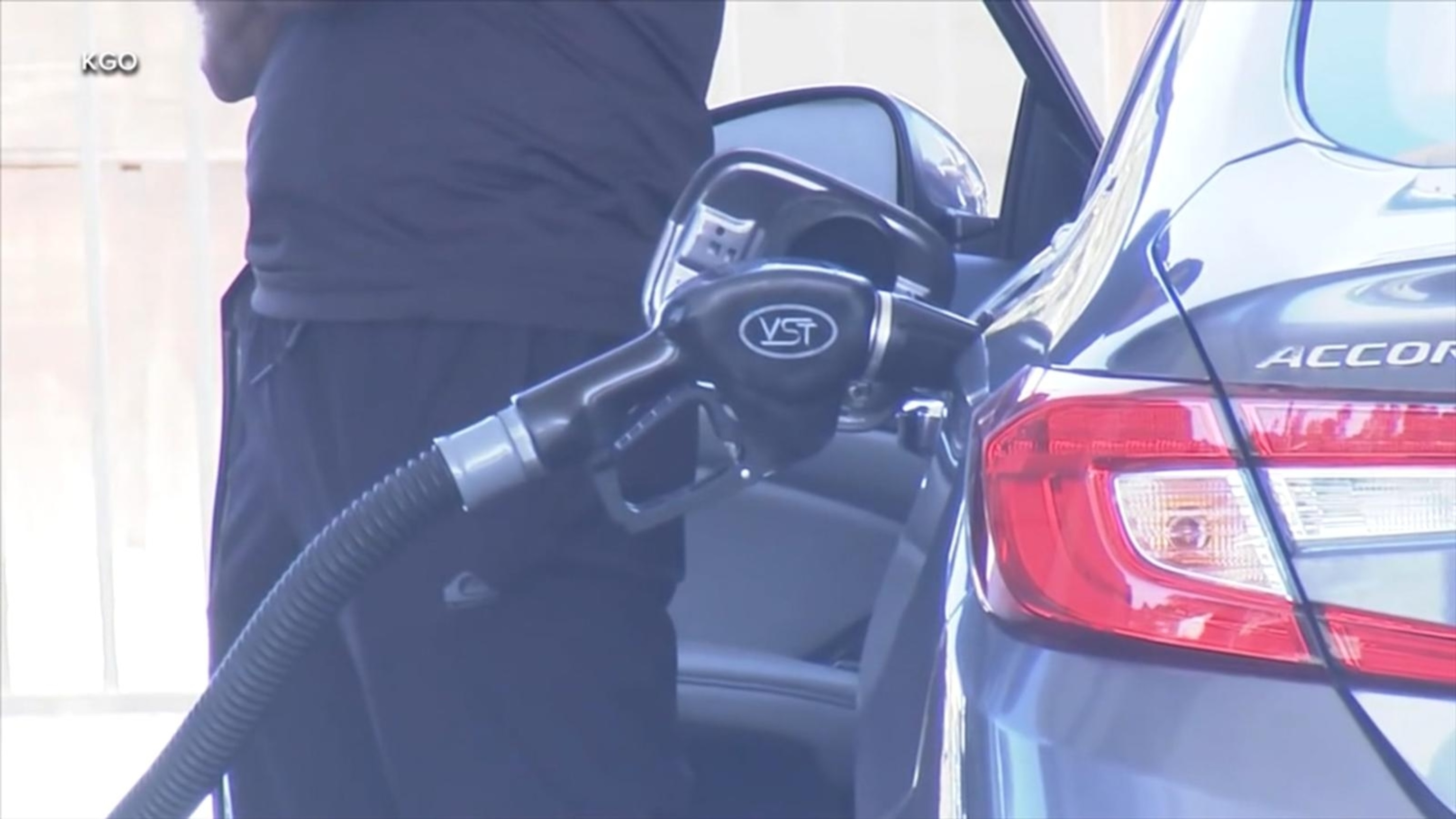 Tracking gas and diesel prices