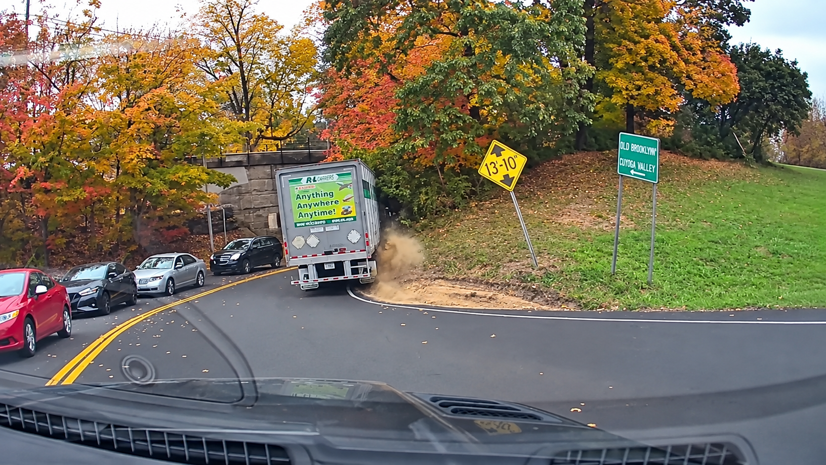Truck takes the turn too tight - then dirt starts flying