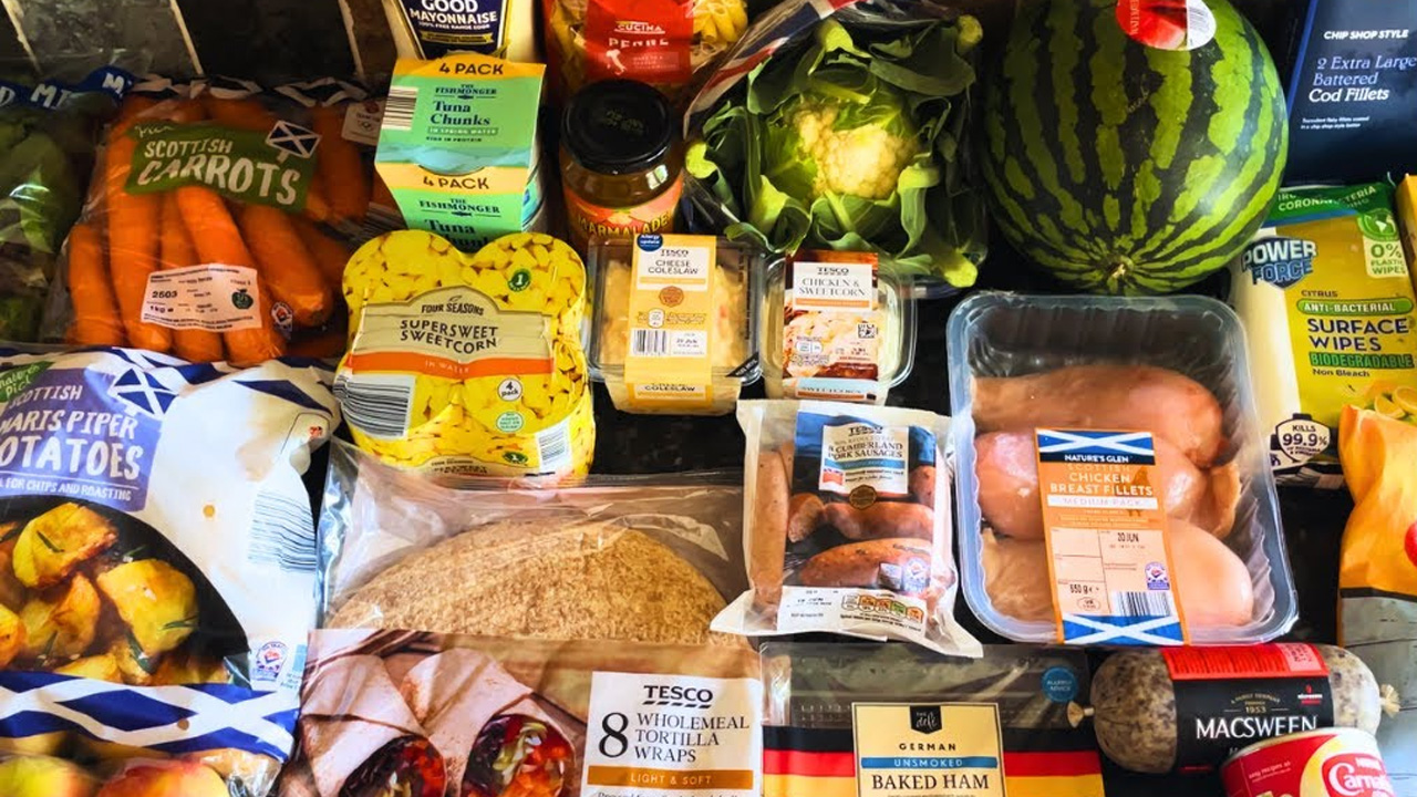 How much food can £71 buy in UK?