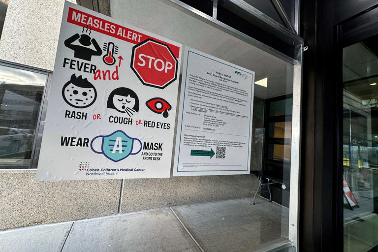 Measles outbreak: World’s most contagious virus hits major US airport ...