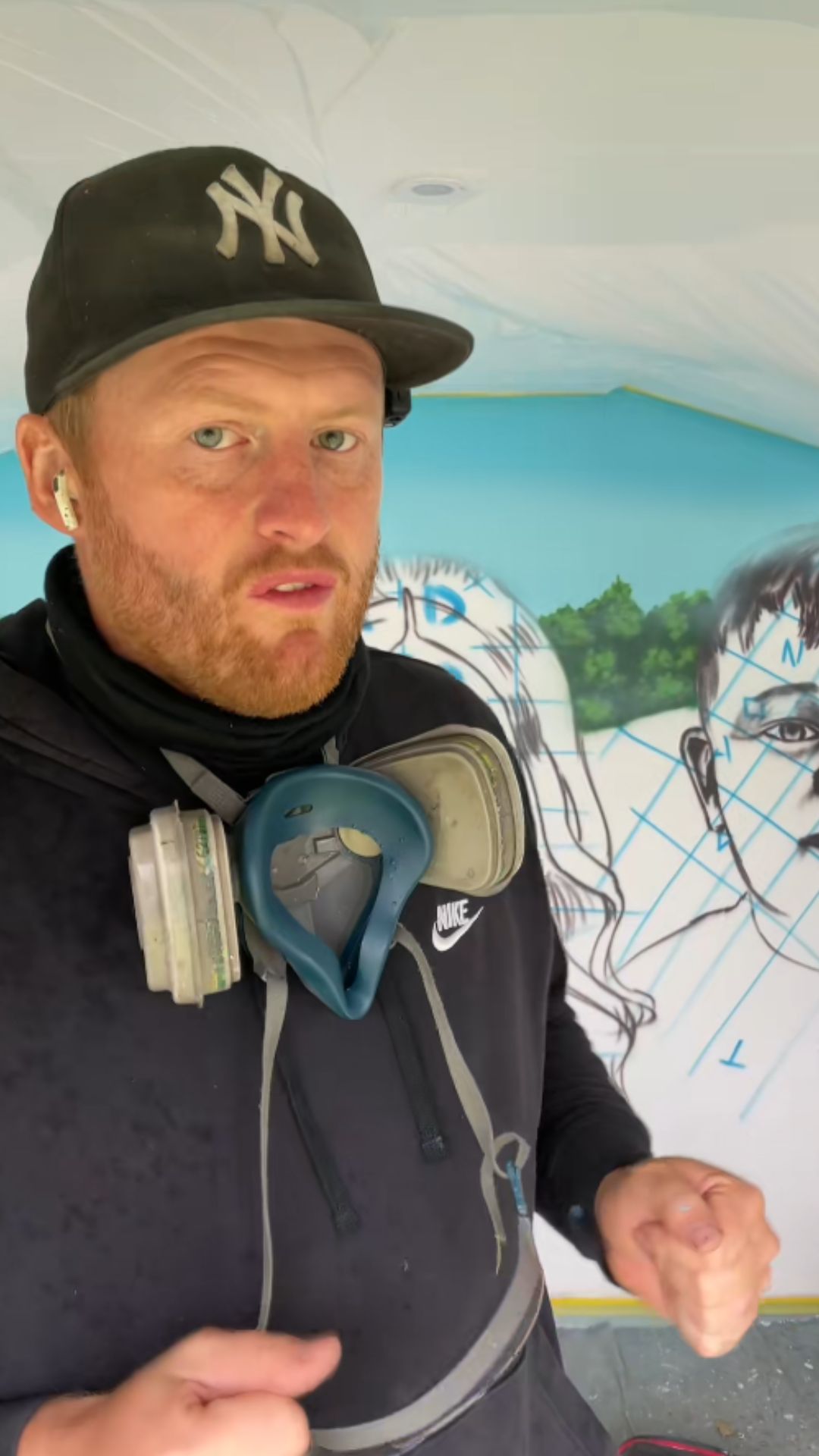 Behind the scenes of a professional mural painting project